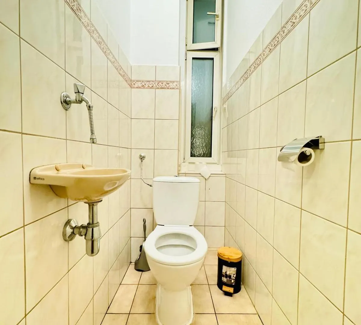 Cozy 9Br Shared Apartment, Only 12Min Walk To Augarten Viena