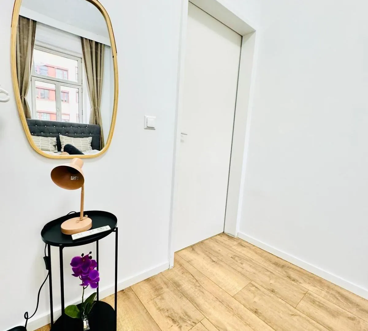 Apartment Cozy 9Br Shared Apartment, Only 12Min Walk To Augarten Vienna