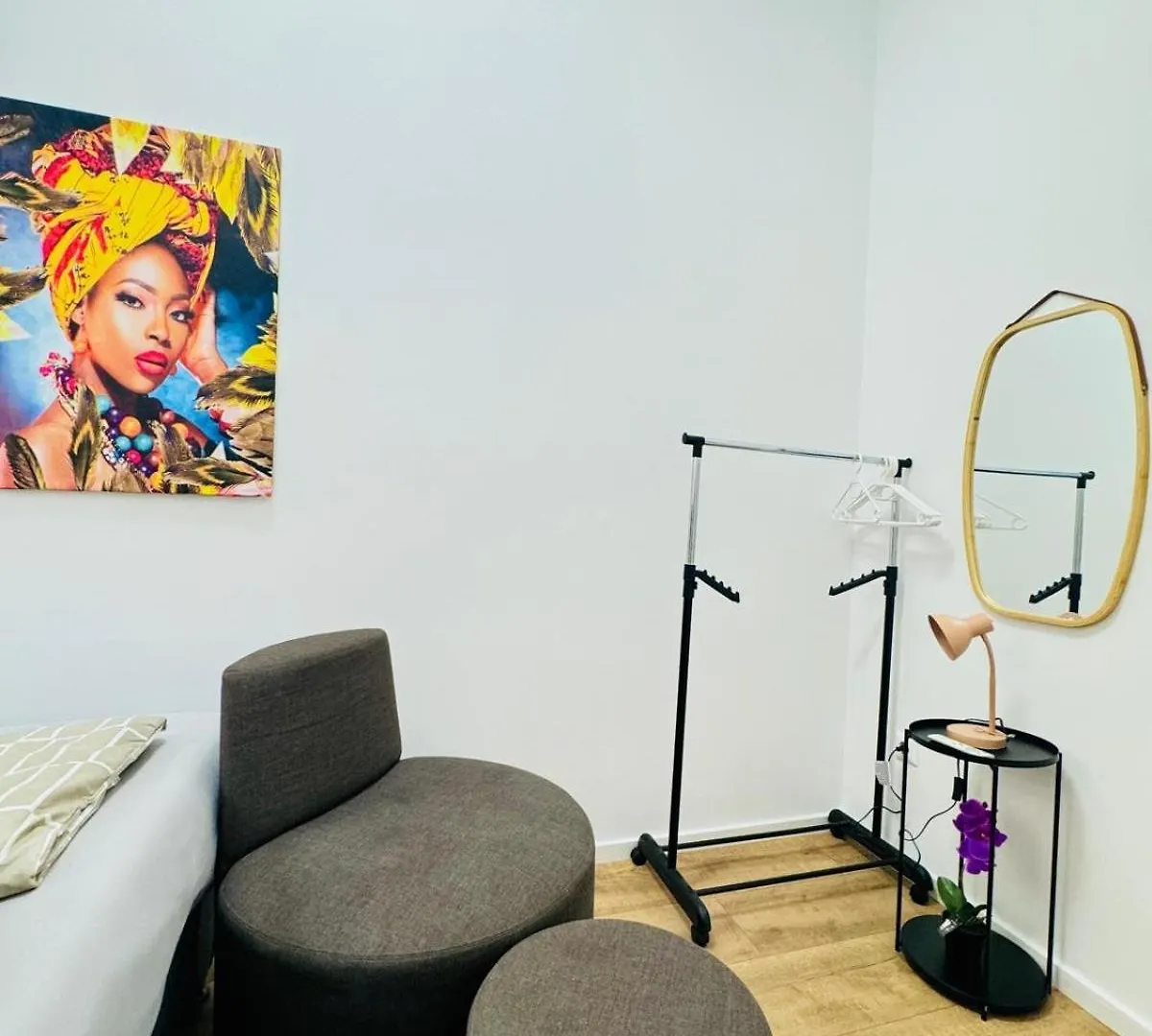 Apartment Cozy 9Br Shared Apartment, Only 12Min Walk To Augarten Vienna