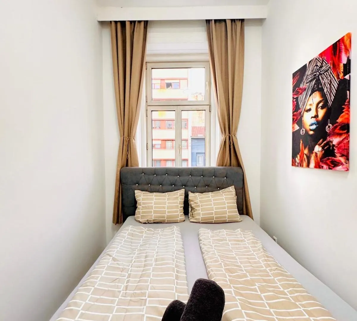 Cozy 9Br Shared Apartment, Only 12Min Walk To Augarten Vienna Apartment