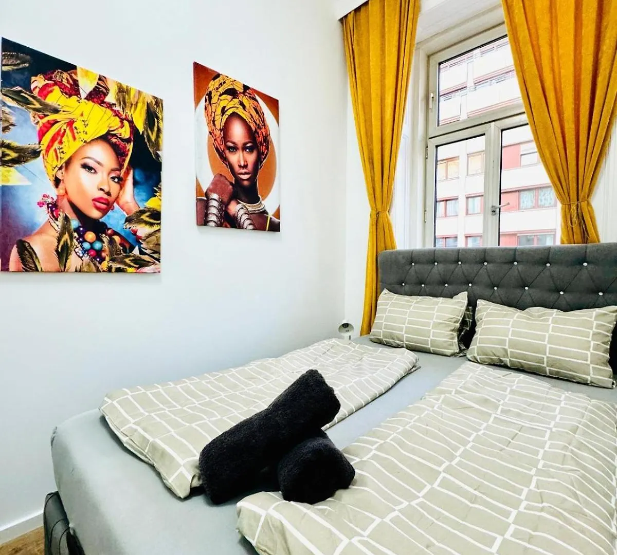 Cozy 9Br Shared Apartment, Only 12Min Walk To Augarten Vienna