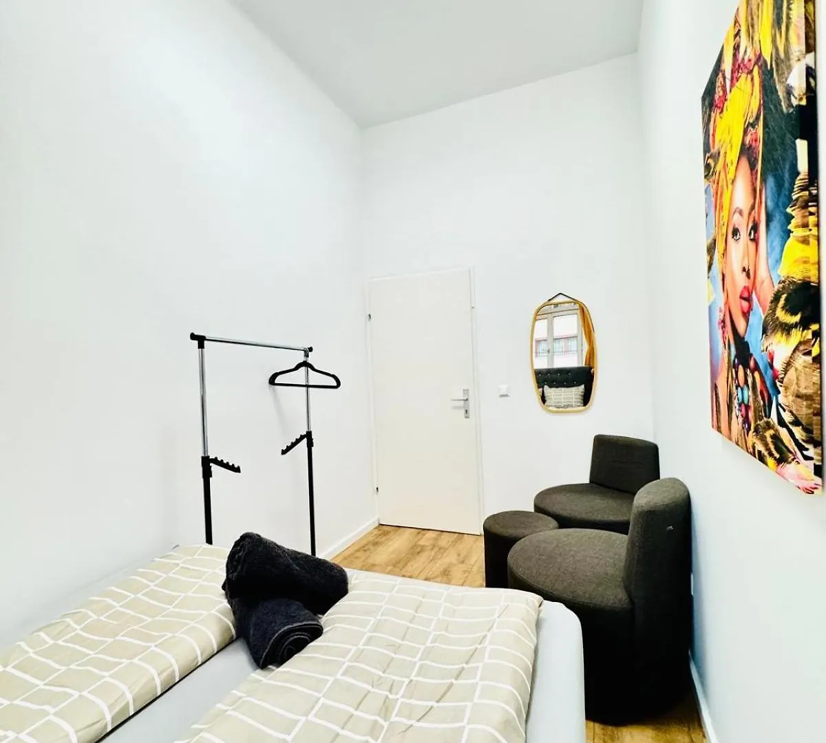 Cozy 9Br Shared Apartment, Only 12Min Walk To Augarten Vienna 0*,  Austria