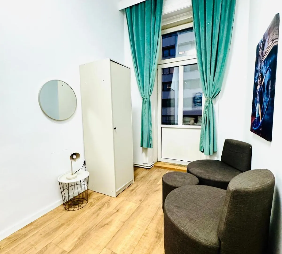 Apartment Cozy 9Br Shared Apartment, Only 12Min Walk To Augarten Vienna