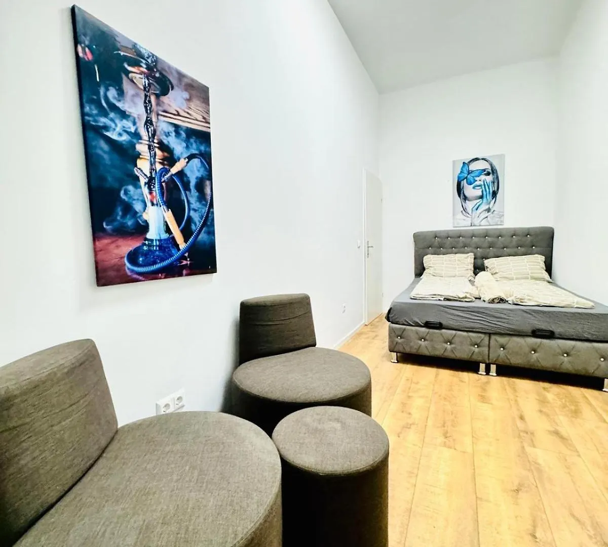 Cozy 9Br Shared Apartment, Only 12Min Walk To Augarten Vienna