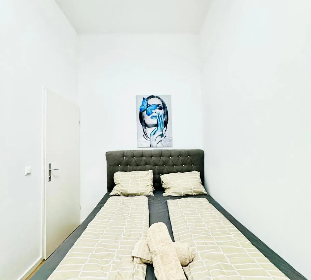 Cozy 9Br Shared Apartment, Only 12Min Walk To Augarten Vienna 0*,  Austria