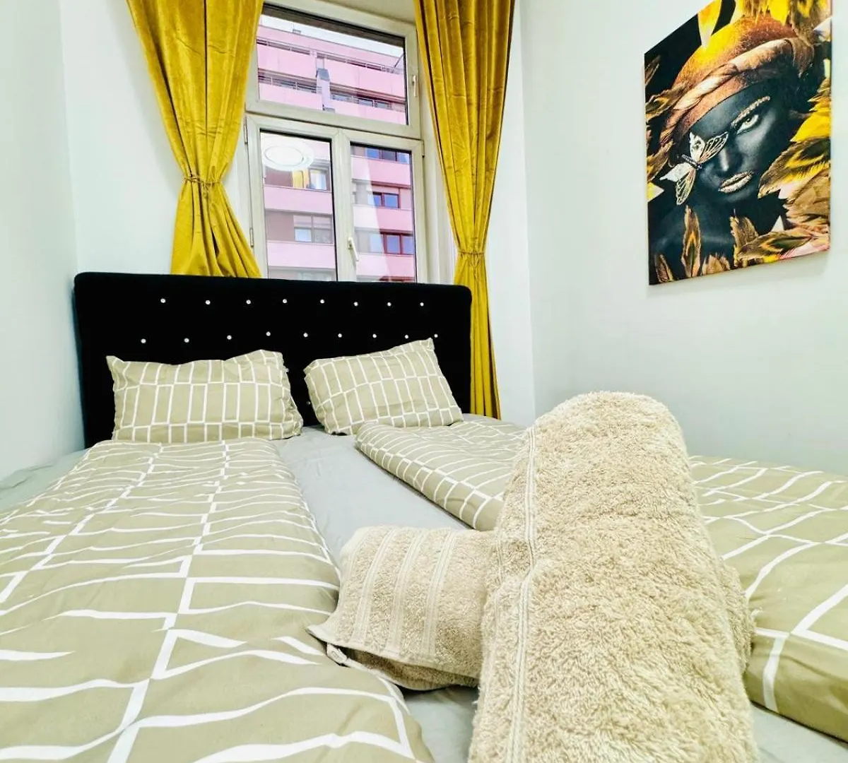 Apartment Cozy 9Br Shared Apartment, Only 12Min Walk To Augarten Vienna