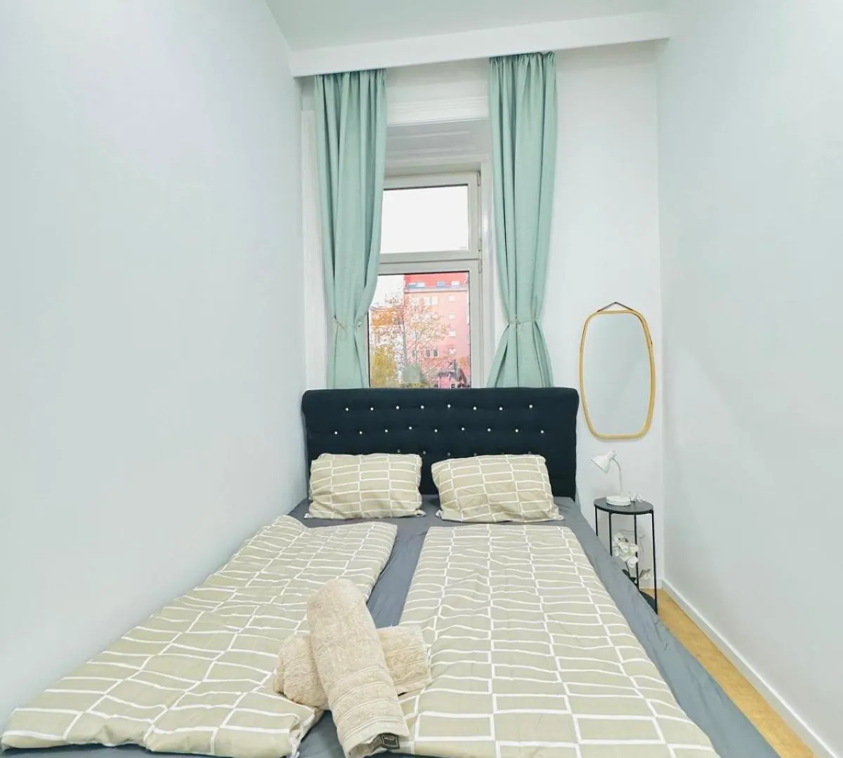 Cozy 9Br Shared Apartment, Only 12Min Walk To Augarten Vienna 0*,  Austria