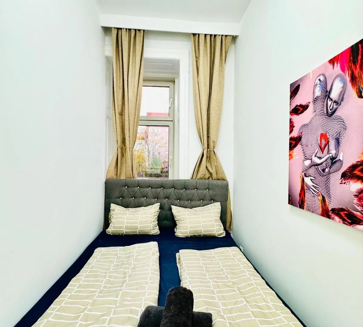 Cozy 9Br Shared Apartment, Only 12Min Walk To Augarten Vienna