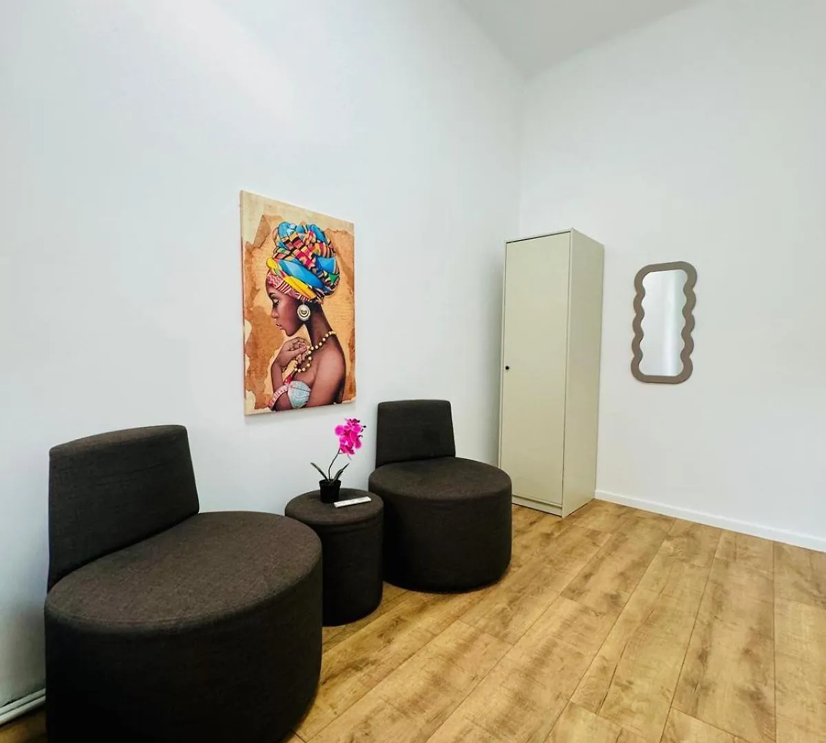 Cozy 9Br Shared Apartment, Only 12Min Walk To Augarten Wien 0*,